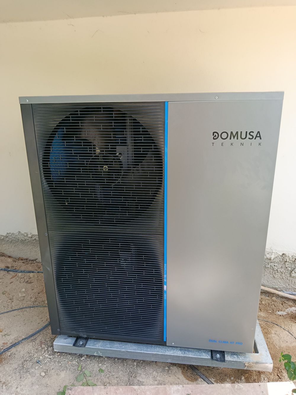 Τοποθέτηση αντλίας θερμότητας Domusa Teknik