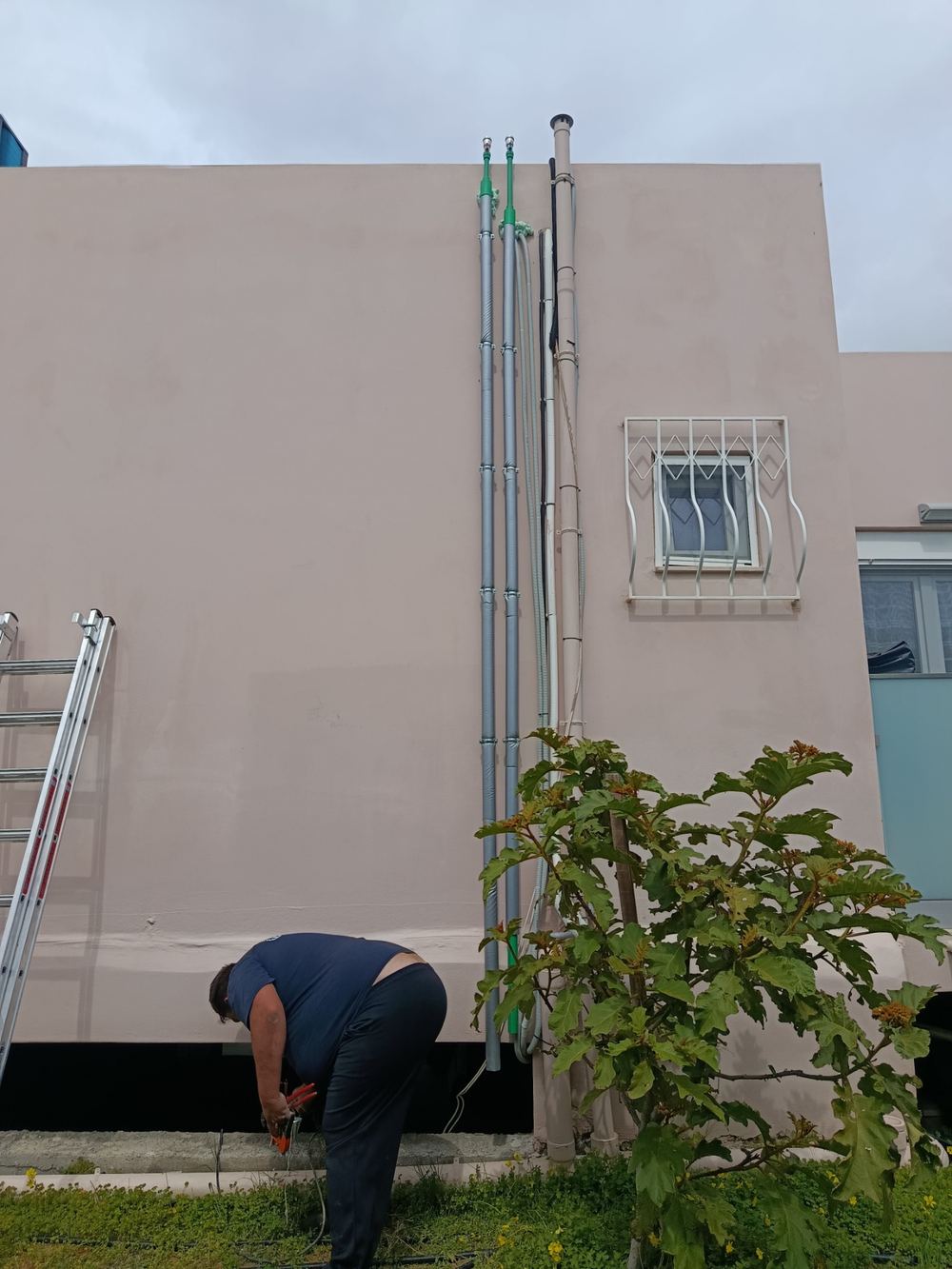 Τοποθέτηση εξωτερικής μονάδας αντλίας θερμότητας